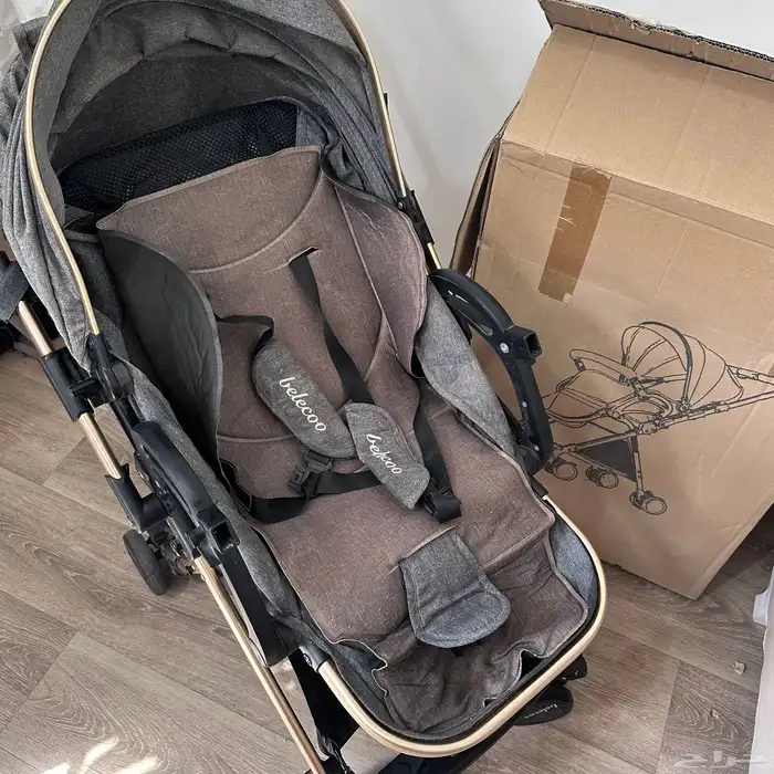 عربة أطفال مستعمله 2