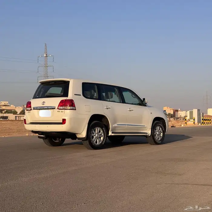 تم البيع VXR ستيني 2011 تم البيع 4