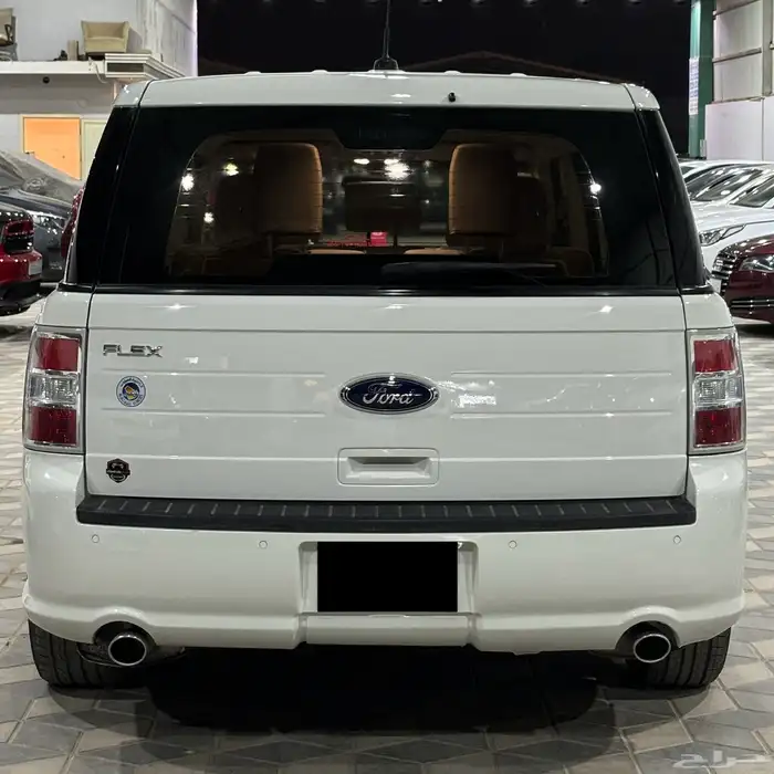 فورد فلكس 2014 عائلي ثلاث صفوف 2