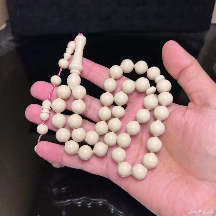 خواتم وسبح على اللايف حياكم 24