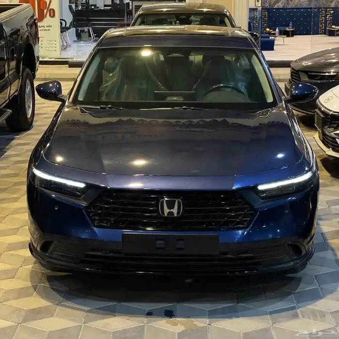 هوندا اكورد نص فل كحلي بسعر 125000 0