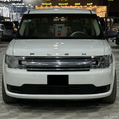 فورد فلكس 2014 عائلي ثلاث صفوف index