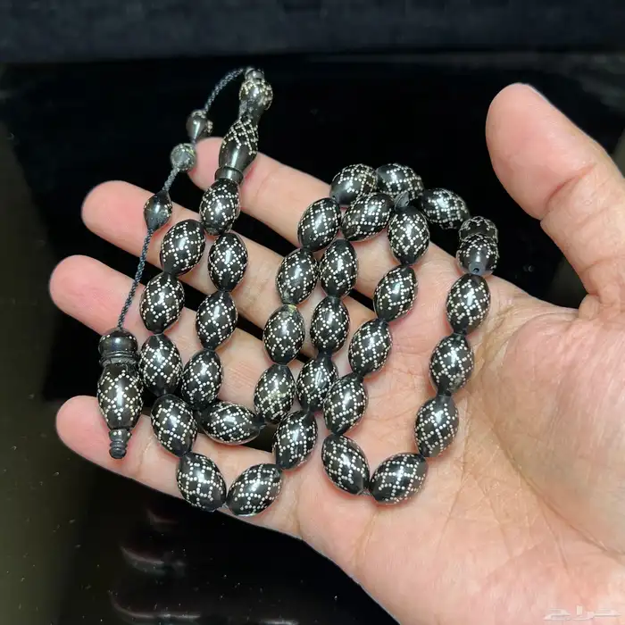 خواتم وسبح على اللايف حياكم 5