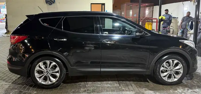 هيونداي سانتافيه 2015 فل كامل   بحالة ممتازة 0