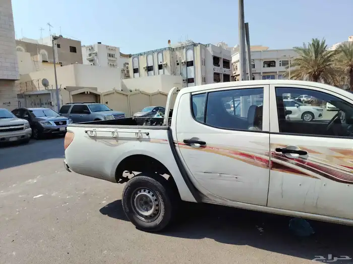 ميتسوبيشي 2012 5