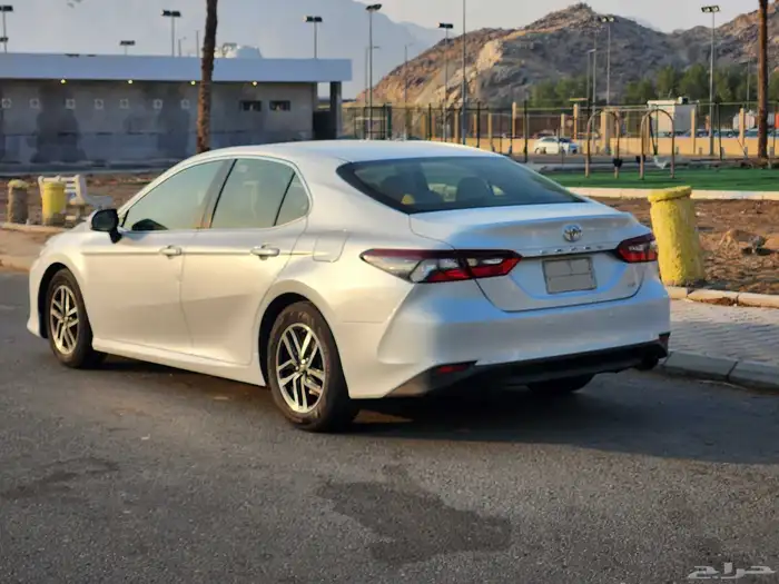 كامري 2022 LE مطور 5