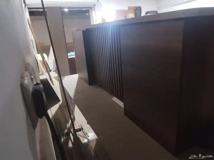 طاولة قاعدة  خزانة  طاولة قهوة  جديدة بالكامل جاهزة  للتواصل 1