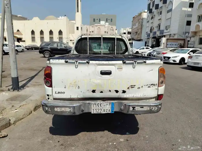 ميتسوبيشي 2012 0