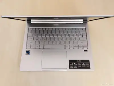 لاب توب نظيف أيسر سويفت 3 i5 index