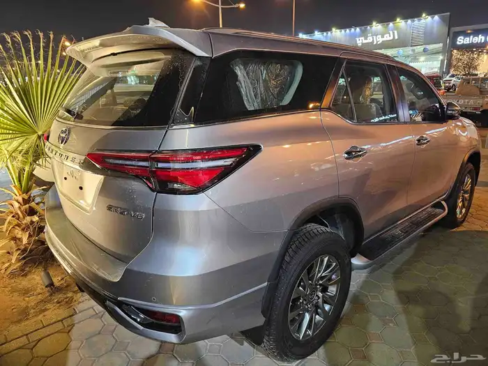 تويوتا فورتشنر vx3 باقل سعر وعرض صفر فوايد 2