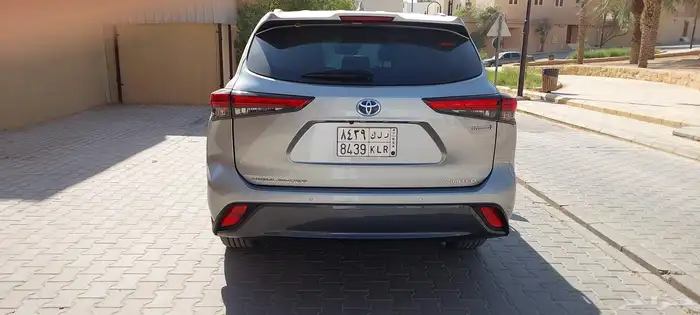 تويوتا هايلاندر 2023 لميتد 3