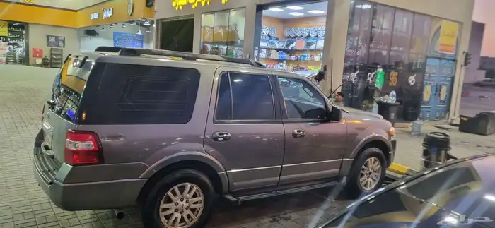 فورد اكسبديشن 2010 2