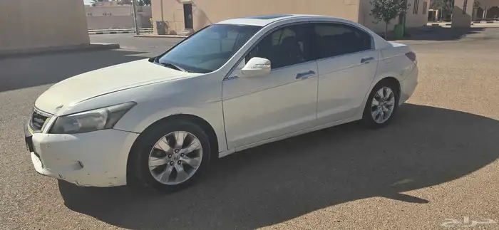 للبيع هوندا اكورد 2010 5