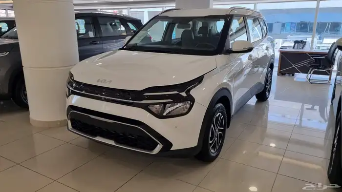 كيا كارينز نص فل 2025 3