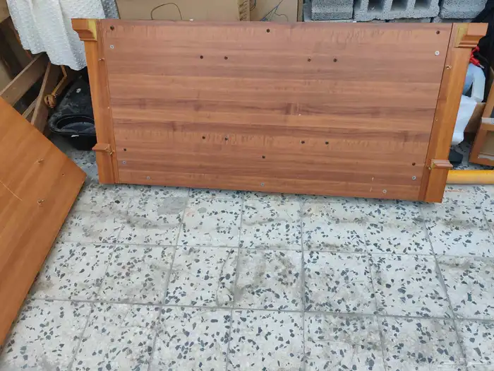 مكتب للبيع 1