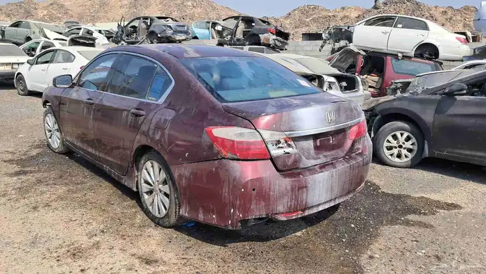 للبع قطع غيار مستعمله هواندا اكورد موديل2016 0