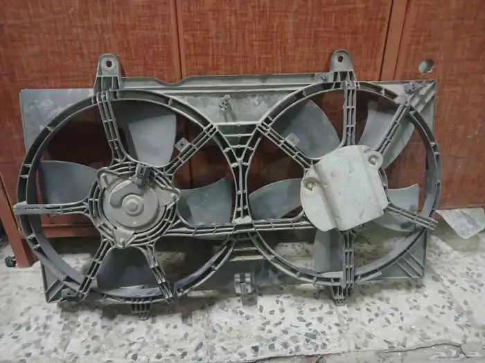 عرض قطع متنوعه لندكروزر 5