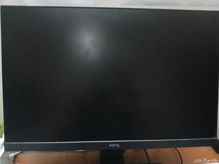 شاشه benq نظيفه 1