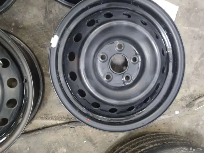 جنوط هيلكس وكاله مقاس 16اصلي معا طيس وكاله أصلي شبه جديد 12