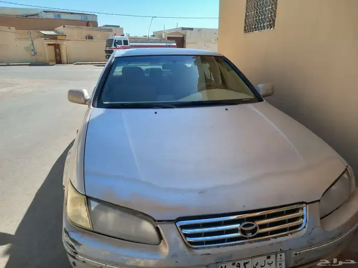 لبيع كامري موديل 2000 5