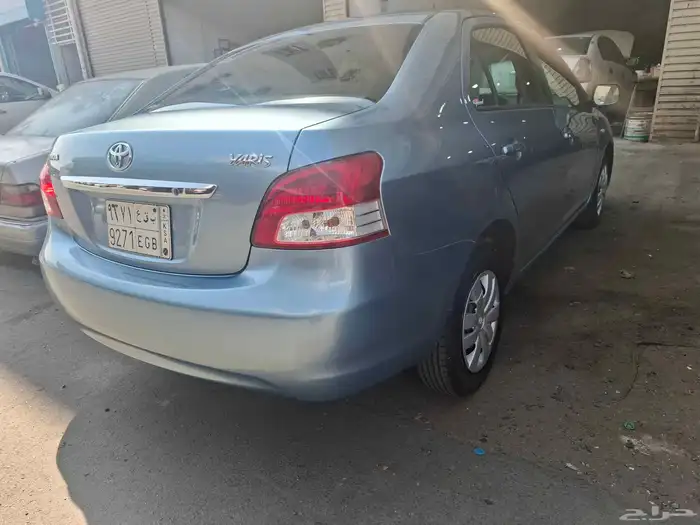 تويوتا يارس 2011 4
