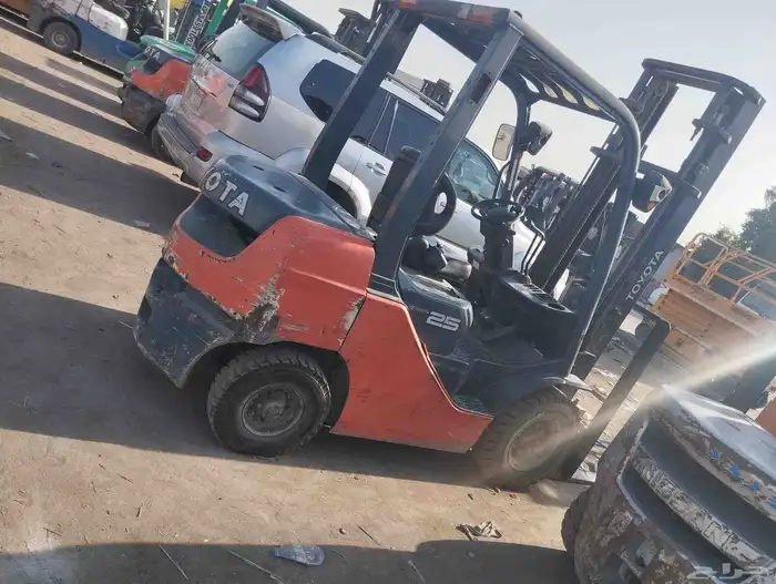 فوركلفت رافعات شوكيه وكرينات للأيجار جوال 3