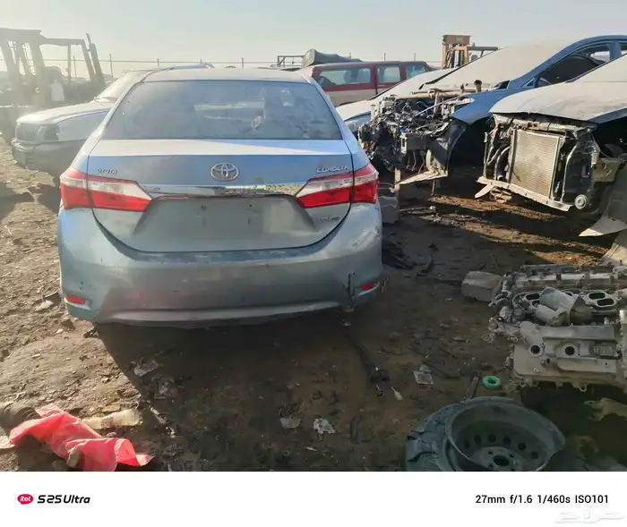 تويوتا كورولا موديل 2015 3