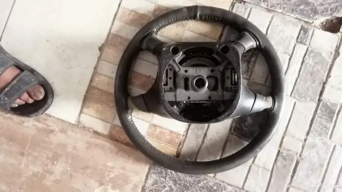 طاره فورد ماركيز 97 مستعمله ارباك سليم للبيع 1