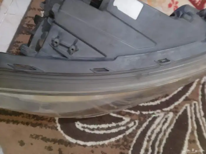 شمعة اكسنت.من 2012الى 2017..شبه جديد..350.من جهة الراكب 2