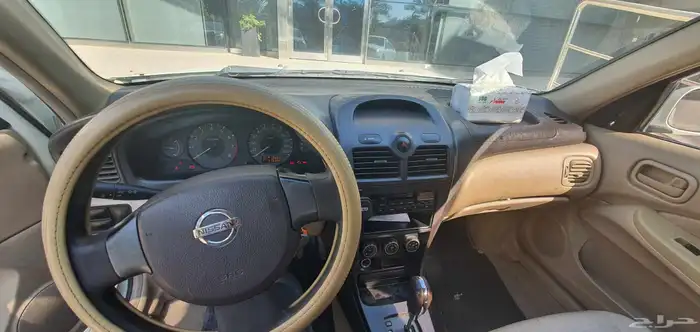 نيسان صني 2010 بحالة ممتازة 5