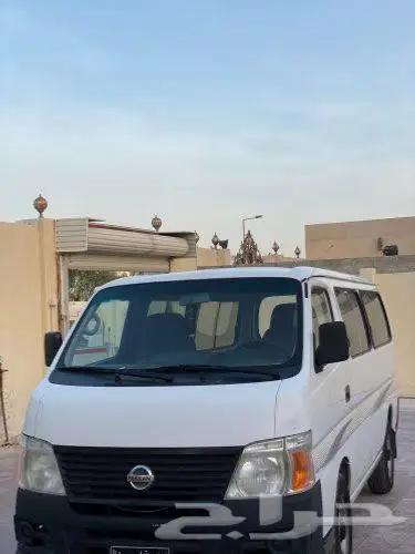 باص الايجار مع السائق 0