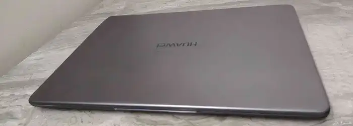 لابتوب هواوي Huawie 8