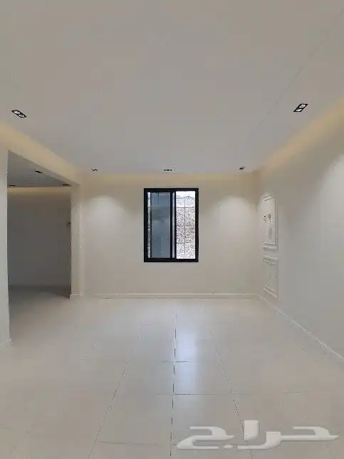 للبيع شقه دور ثاني مصعد راكب جاهز مقابل كبري المطار من550الف 14