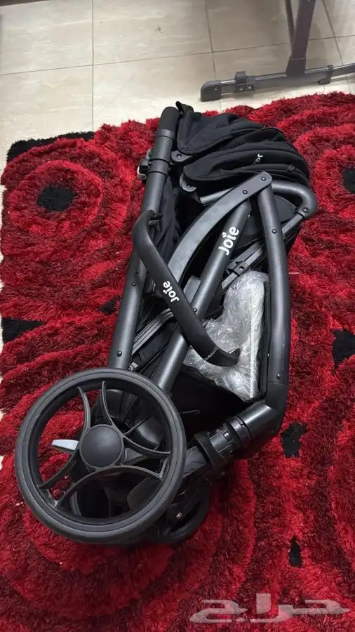 عربية  اطفال تؤام للبيع ماركه j 0