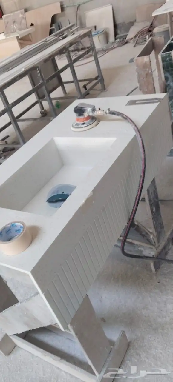 رخام صناعي مغاسل وكونترات واصطح مطبخ تفاصيل أكثر 4