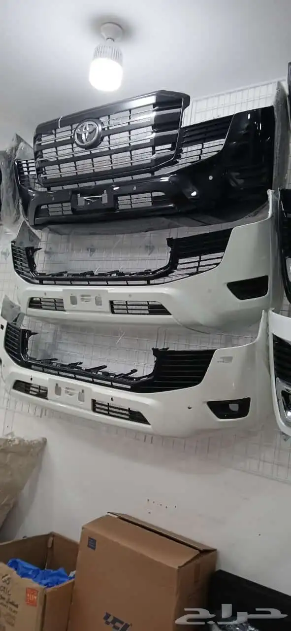 صدامات لاندكروزر 2025 39