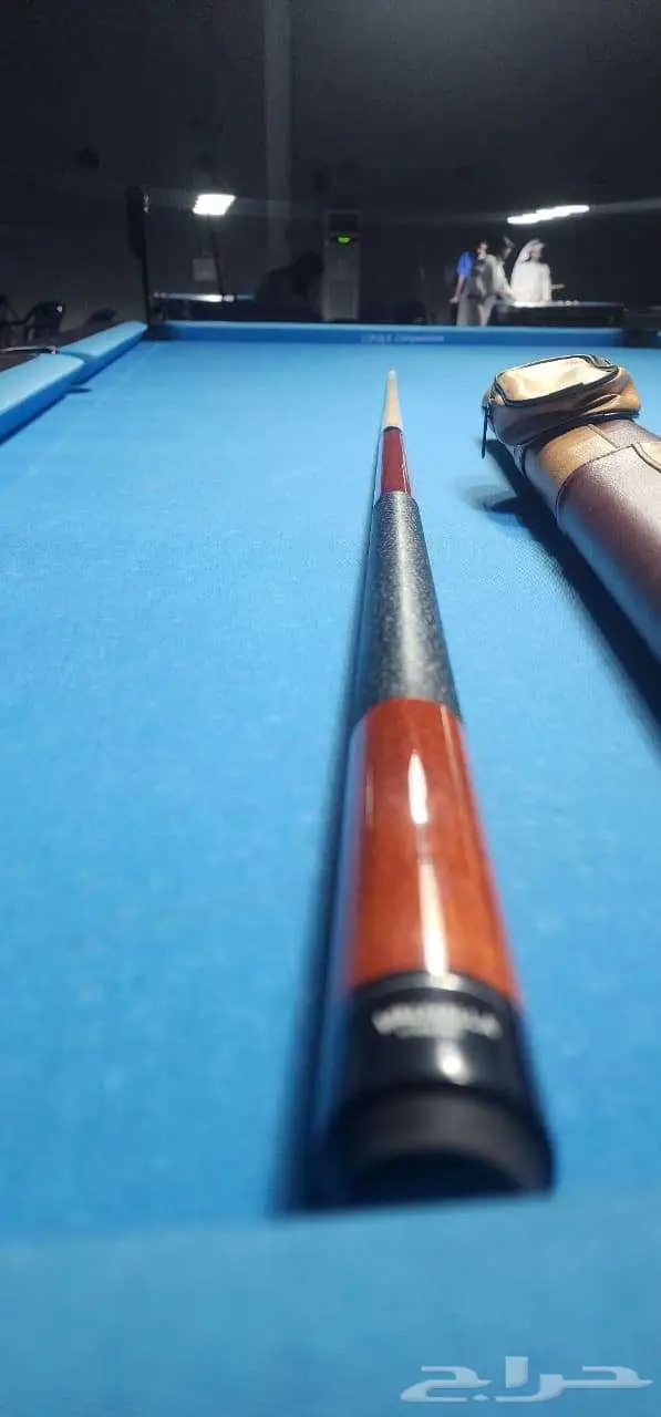 عصا بلياردو أحترافية من شركة فايكنج نظيفة جدا مع شنطة 3