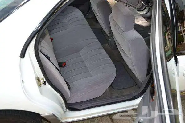 للبيع كرايسلر كونكورد موديل 1995 Chrysler Concorde 10