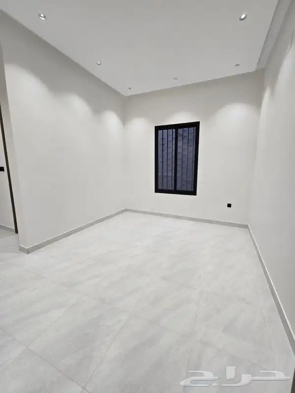 للبيع روف علوي مع ملحق مدخل سياره تشطيب راقي بالمحاله 700الف 19