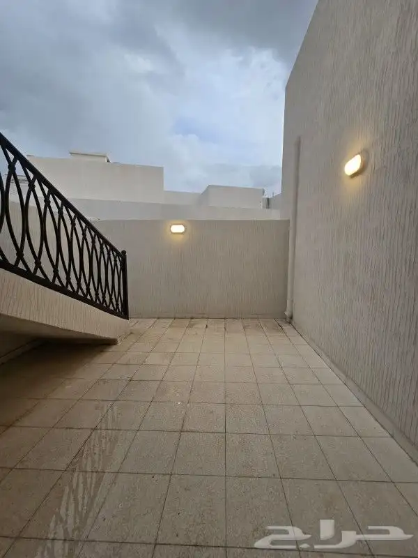 للبيع روف علوي مع ملحق تشطيب راقي خلف مستشفى الألماني 620الف 19