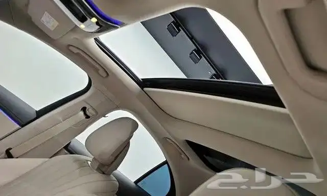 مرسيدس-بنز E300 2025 استيراد كوريا - معرض العصيمي 14