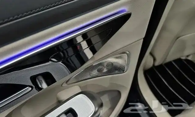 مرسيدس-بنز E300 2025 استيراد كوريا - معرض العصيمي 13