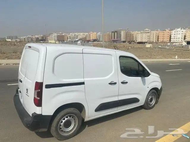 للبيع بيجو بانتري 2023 0