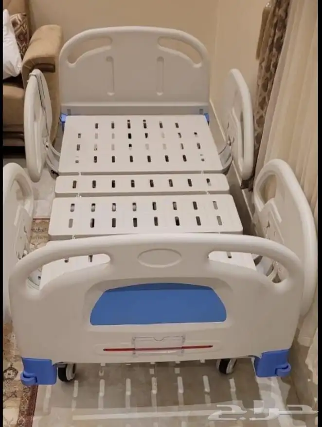 سرير طبي كهربائي 3