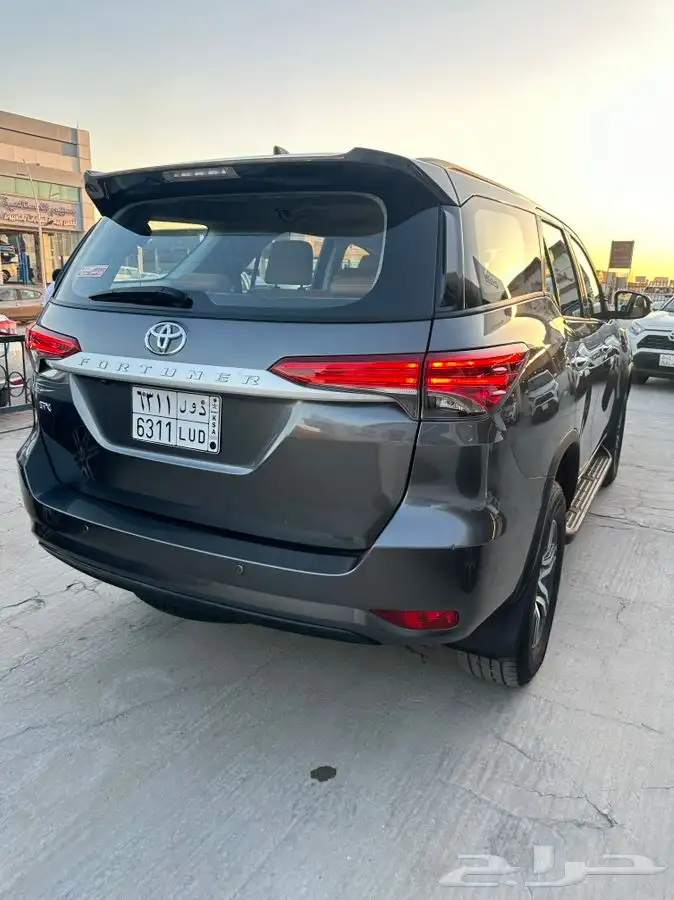 نبيع تويوتا فورشنر 2021 GX2 3