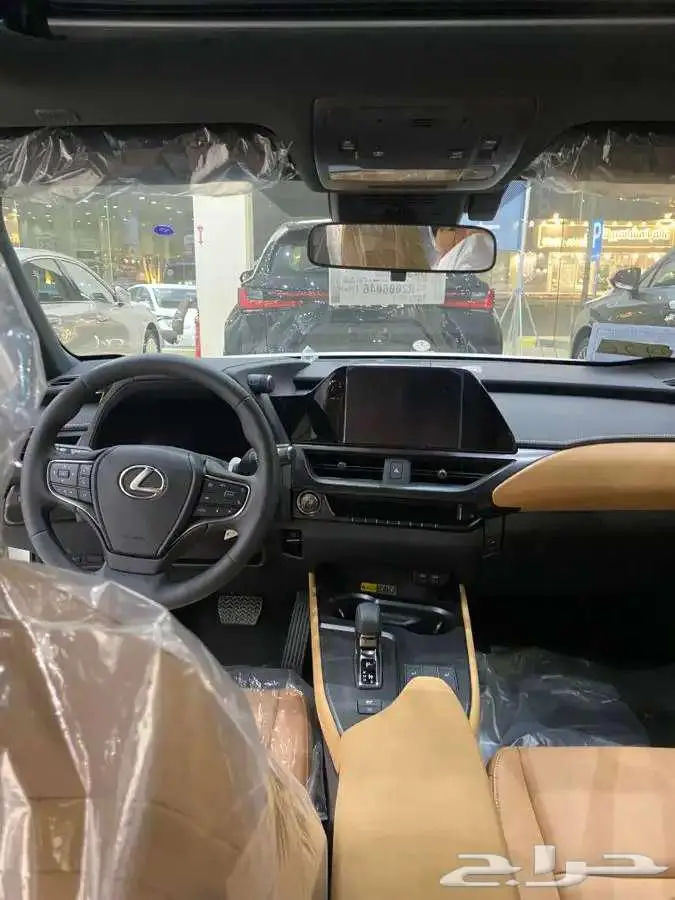 لكزس يو اكس 300hAA 4