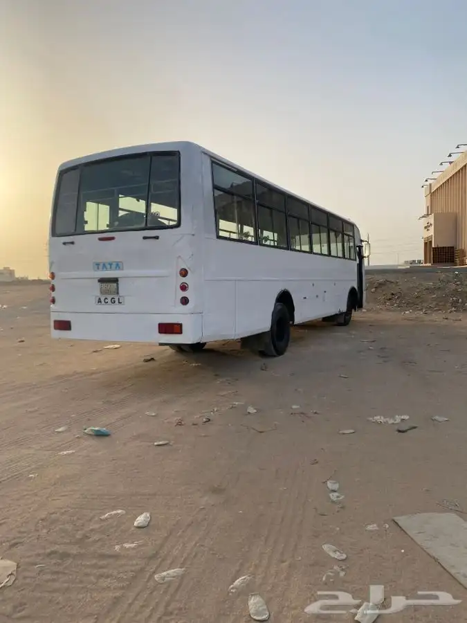 باص تاتا مديل 2014 بدون مكيف مجدد مفحوص كل شي شرط 1