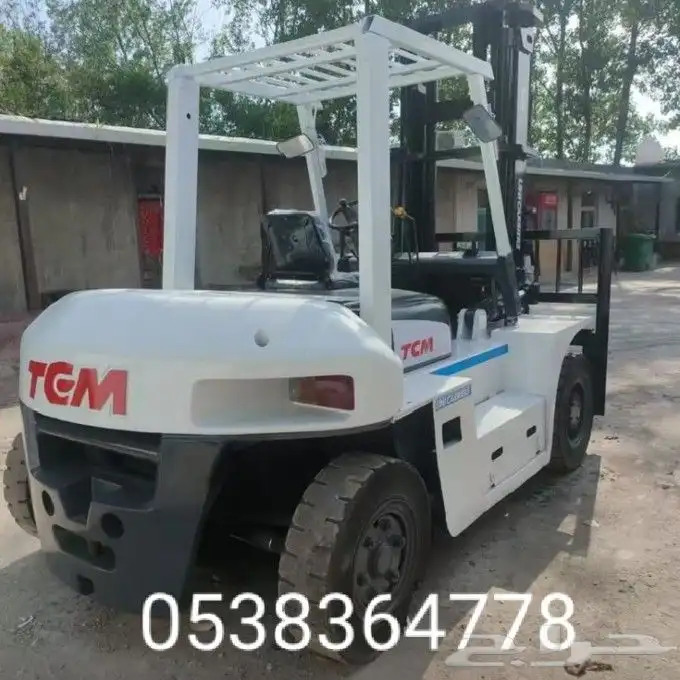 تأجير رافعات شوكية فوركلفت وببكات 4