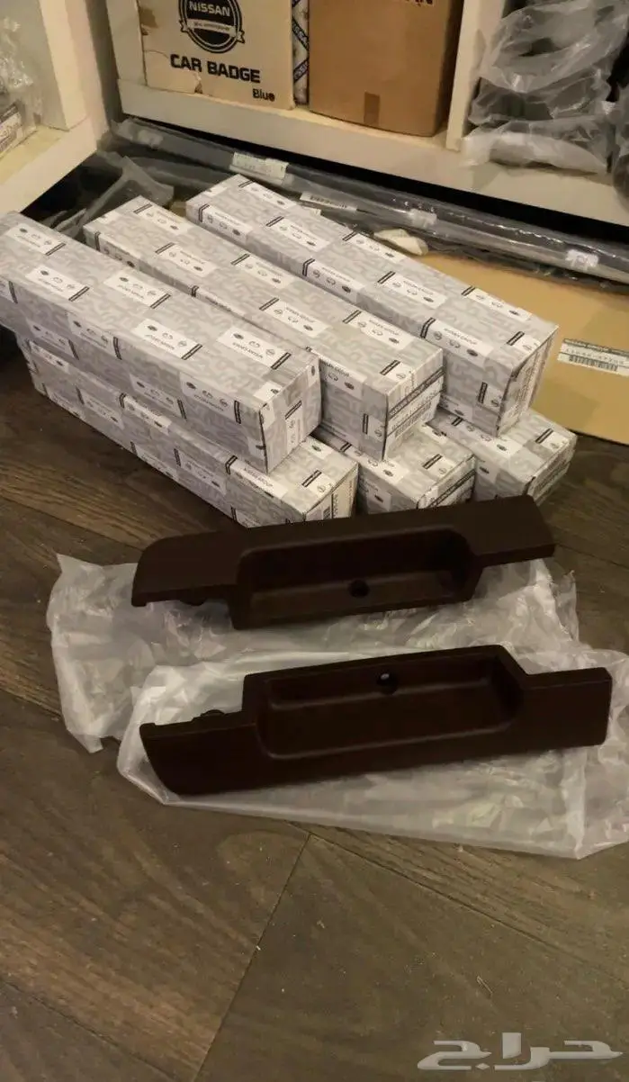 مقابض عنابي باب امامي باترول 90 - 97 اصلي 0