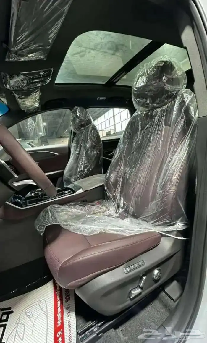 جيتور X90 بلس لاكجري فل كامل 1.6 تيربو موديل 2025 3